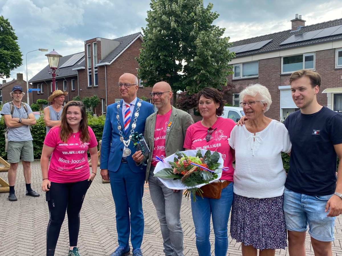 Peter Rutjes en Onne Heesen Koninklijk onderscheiden. – Loil.nl